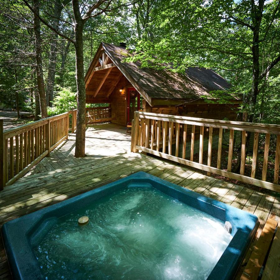 Gatlinburg Area Hottub Cabin - Ladyslipper Sevierville Eksteriør bilde